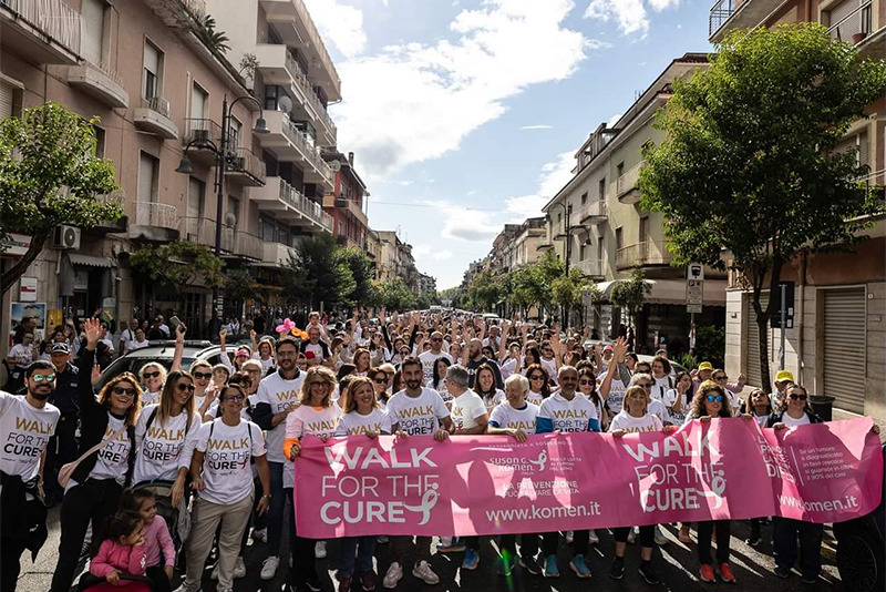 Sport, musica e prevenzione: la Campania si veste di rosa con Komen