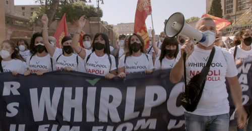 Via Argine 310: la lotta degli operai ex Whirlpool di Napoli 
