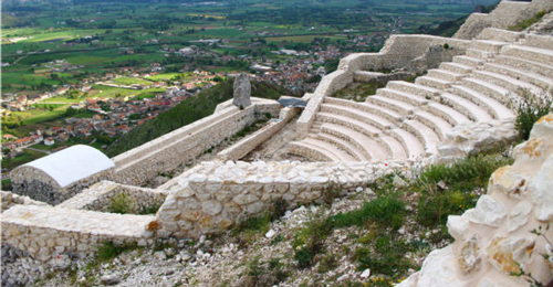 Il Tempio Teatro di Pietravairano. Duemila anni sotto terra a pochi passi da Caserta