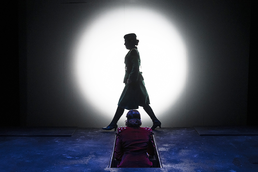 definisci antigone