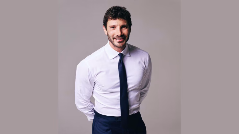 Pubblicato il regolamento del Sanremo di De Martino
