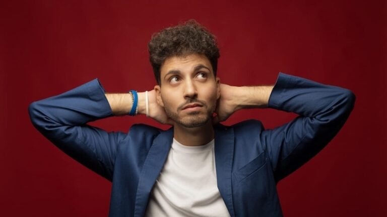 Vincenzo Comunale a Le Iene: l’annuncio via social accende la nuova stagione
